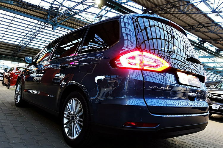 Ford Galaxy V-Line 7osób MAX OPCJA 3LataGWARANCJA 1wł Kraj Bezwypad ACC+Skóra F23% 4x2 zdjęcie 4