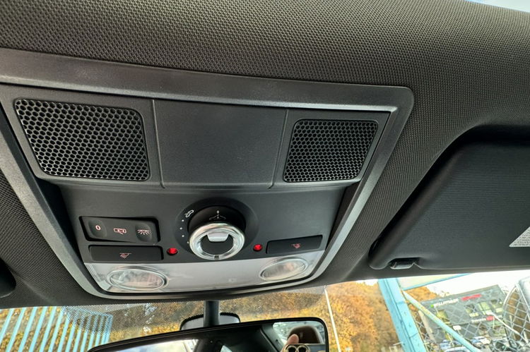 Volkswagen Beetle 2.0tsi automat wersja POOL full opcja doinwestowany jedyny taki 1.r.gw zdjęcie 28