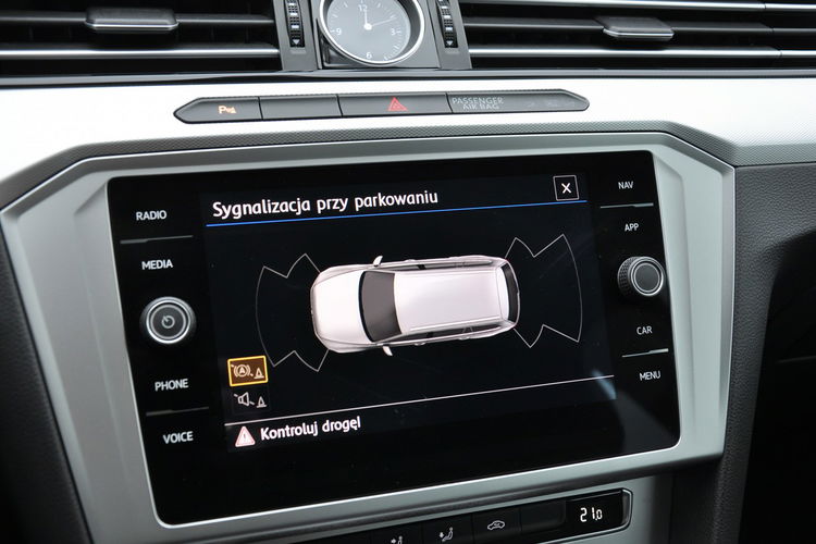 Volkswagen Passat 2.0TDI 150KM Comfort Navi LED Czujniki ACC 1wł SalonPL Gwar. Dealer zdjęcie 15