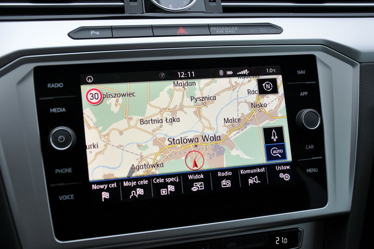 Volkswagen Passat 2.0TDI 150KM Comfort Navi LED Czujniki ACC 1wł SalonPL Gwar. Dealer zdjęcie 16