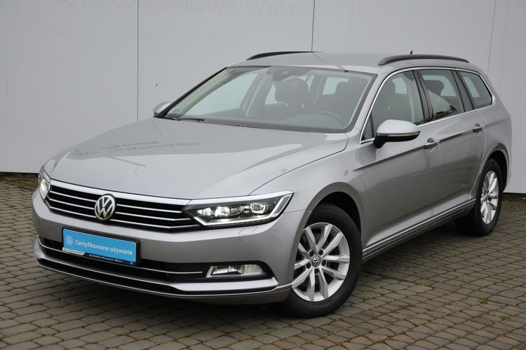 Volkswagen Passat 2.0TDI 150KM Comfort Navi LED Czujniki ACC 1wł SalonPL Gwar. Dealer zdjęcie 2