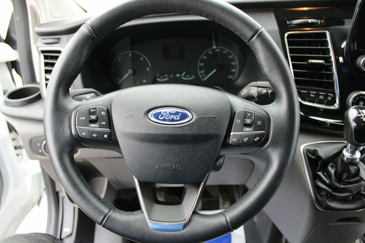 Ford Custom EcoBlue 130KM Limited F-vat Gwarancja zdjęcie 16