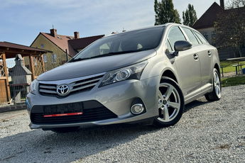 Toyota Avensis 1.8 Benz. 147KM z Niemiec LIFT 2012r Nawigacja, KAMERA COFANIA