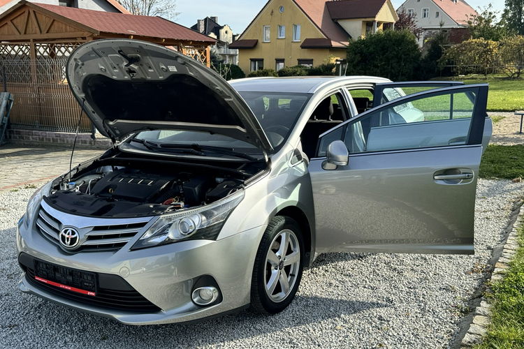 Toyota Avensis 1.8 Benz. 147KM z Niemiec LIFT 2012r Nawigacja, KAMERA COFANIA zdjęcie 11