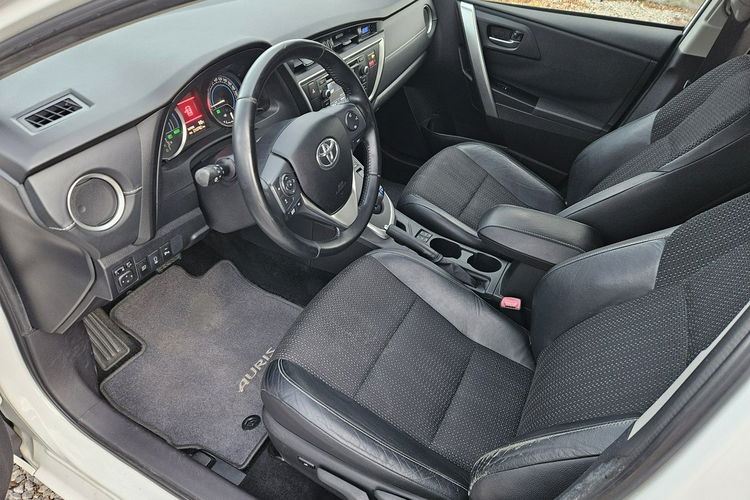 Toyota Auris 1.8 HSD 136KM Full Opcja Panorama Kamera Bardzo ładny zdjęcie 16