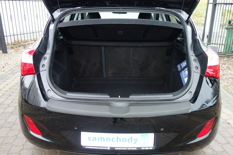 i30 Hyundai I30 2013 1.4 benzyna niski przebieg dobrze wyposażony zdjęcie 13