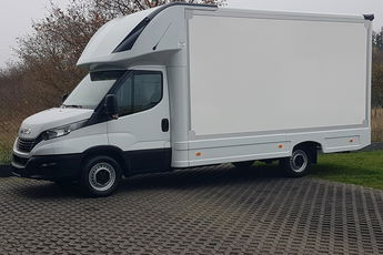 Iveco Daily KONTENER NISKOPODŁOGOWY 4.43x2.23x2.42 SKLEP FOODTRUCK KAMPER KLIMA