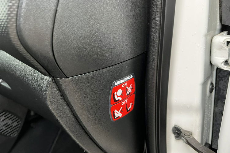 Toyota Aygo 1.0 1wł Oryginal Lakier Klima EL szyby LED KS Serw TUV Bezwypadk Opłac zdjęcie 22