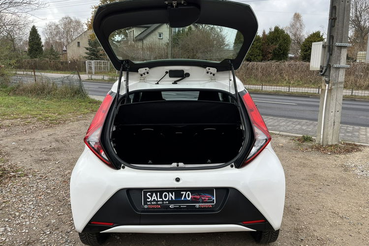 Toyota Aygo 1.0 1wł Oryginal Lakier Klima EL szyby LED KS Serw TUV Bezwypadk Opłac zdjęcie 28