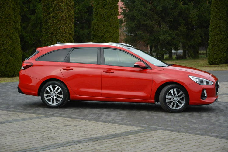 Hyundai i30 Panorama Ledy Duża Navi Kamera Asystent pasa Parktronic zdjęcie 11
