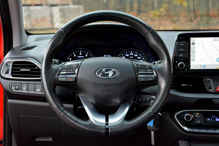 Hyundai i30 Panorama Ledy Duża Navi Kamera Asystent pasa Parktronic zdjęcie 22