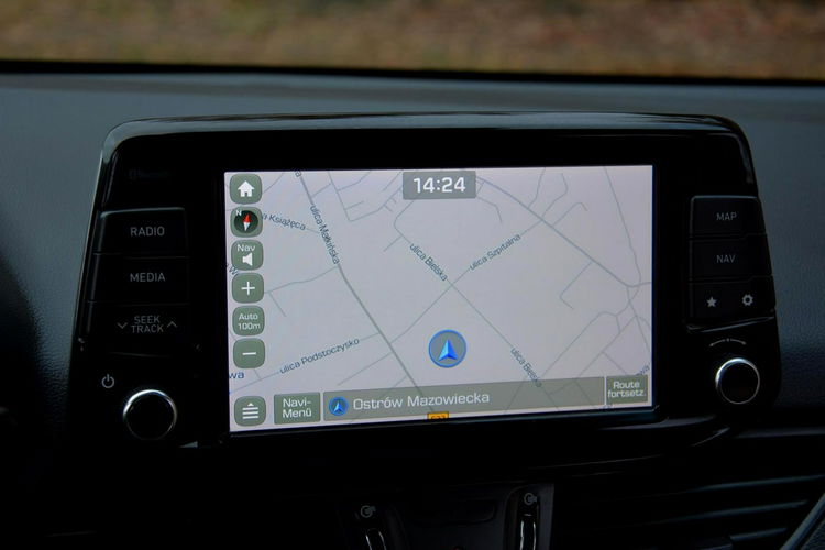 Hyundai i30 Panorama Ledy Duża Navi Kamera Asystent pasa Parktronic zdjęcie 23