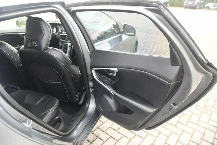 Volvo V40 2.0hdi R-Design, Navi, Xenony, zdjęcie 20