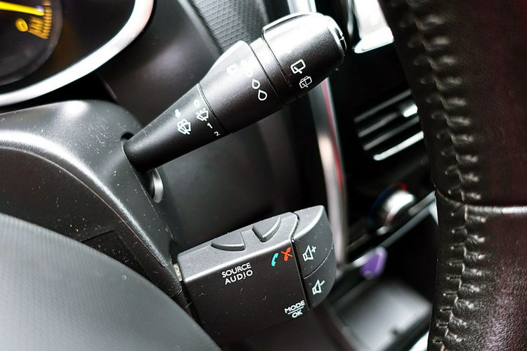 Renault Clio Grandtour NAVIGACJA+LED 3Lata GWARANCJA Kraj Bezwypadkowy Tempomat 4x2 zdjęcie 17