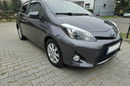 Toyota Yaris HYBRYDA / Nawigacja / Automat / Klimatronik x 2 / Tempomat zdjęcie 3