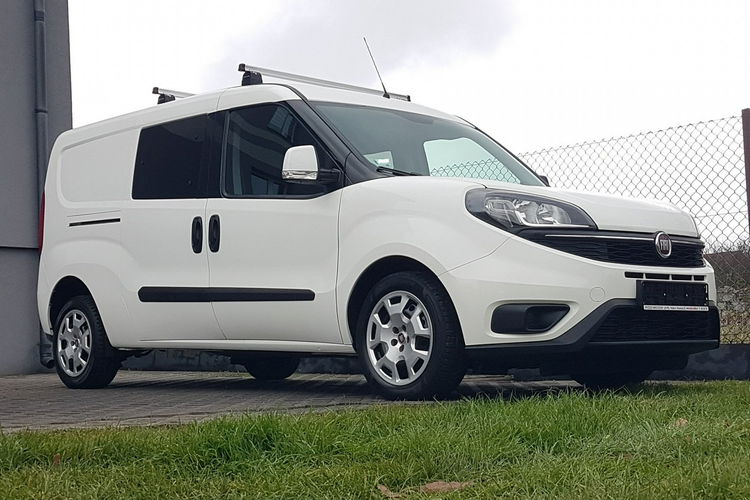 Fiat Doblo 5 OSÓB KLIMA DŁUGI KLIMA 6-BIEGÓW I-WŁAŚCICIEL KRAJOWY AC zdjęcie 30