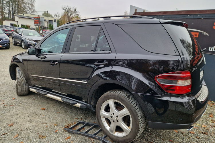 Mercedes ML 300 AUTOMAT. SKORA. OPONY LATO ZIMA. 4-matic zdjęcie 9