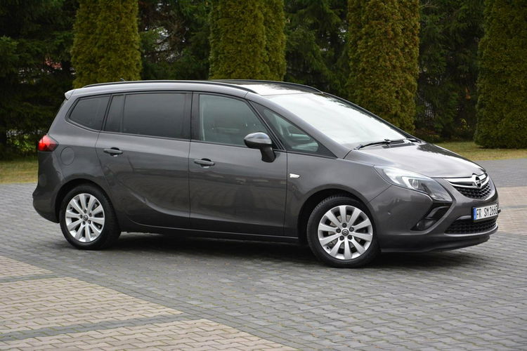 Opel Zafira 7-Foteli duża Navi Kamera 2xParktronic Park Assist 17" zdjęcie 9