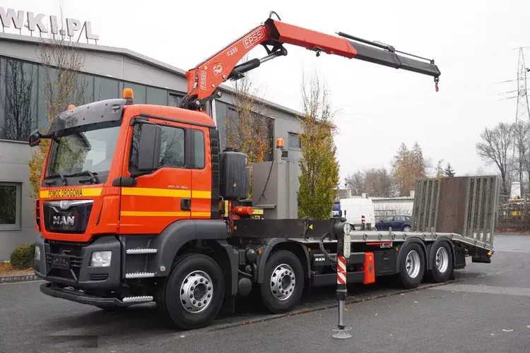 MAN TGS 35.360 E6 8x2 / HDS FASSI F235 / Laweta zdjęcie 1