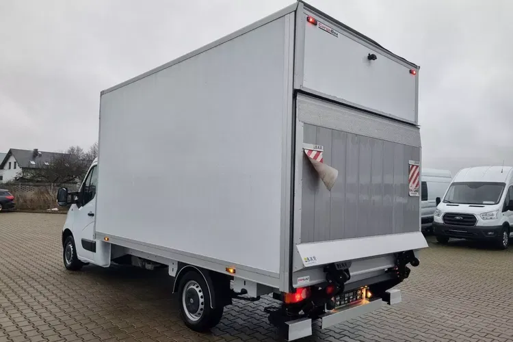 Renault Master 99999zł NETTO Kontener 8 ePAL 2.3 dCI/131KM zdjęcie 11