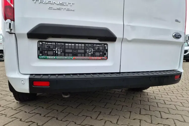 Ford Transit Custom Long 59999zł NETTO AUTOMAT 2.0 TdCi/131KM zdjęcie 11