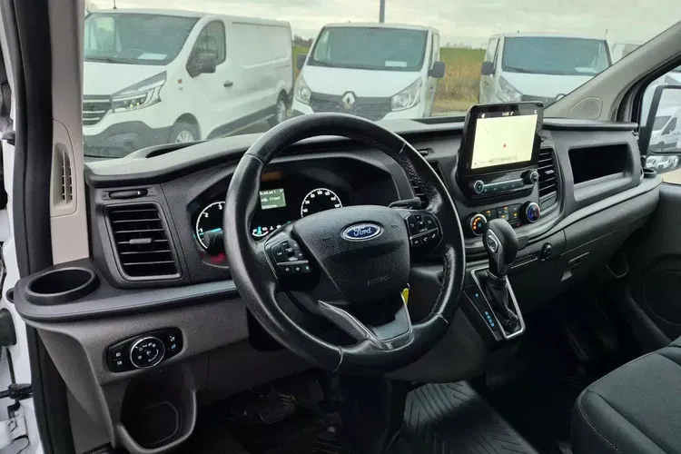 Ford Transit Custom Long 69999zł NETTO 2.0TdCi/131KM Automat zdjęcie 18