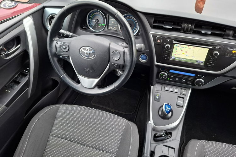 Toyota Auris 1.8 Benzyna / Hybryda. Oryginalny Przebieg. Zadbany. . zdjęcie 12