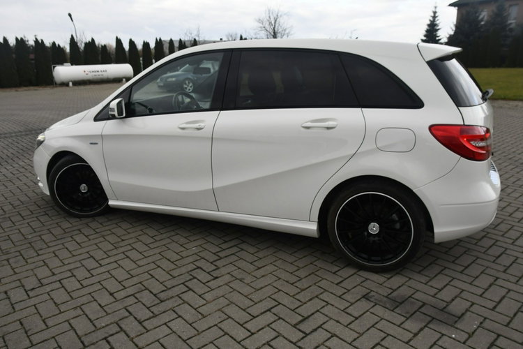 Mercedes B 180 1.6benz Navi, Ledy, Xenony, Parktr.Skóry, Szyberdach. zdjęcie 13