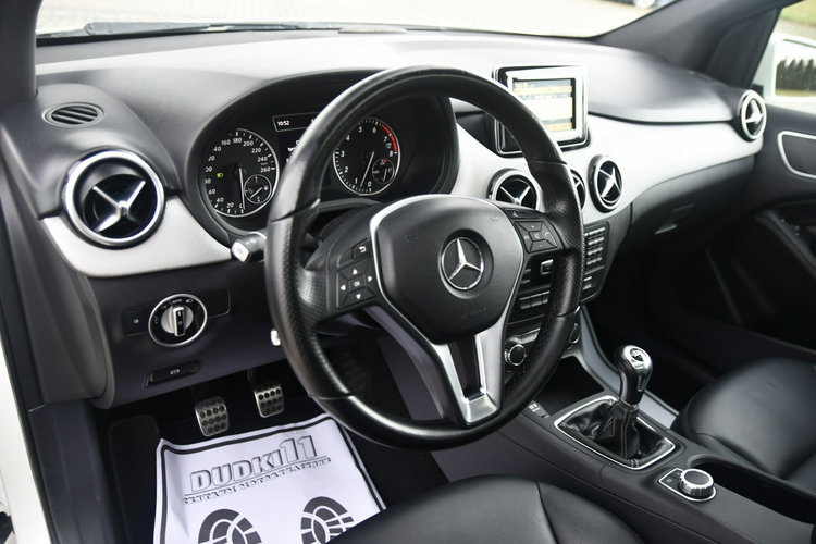 Mercedes B 180 1.6benz Navi, Ledy, Xenony, Parktr.Skóry, Szyberdach. zdjęcie 17
