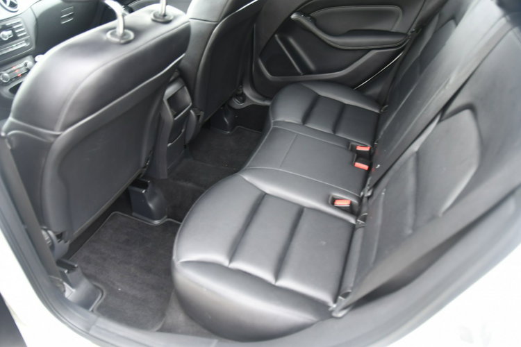 Mercedes B 180 1.6benz Navi, Ledy, Xenony, Parktr.Skóry, Szyberdach. zdjęcie 19