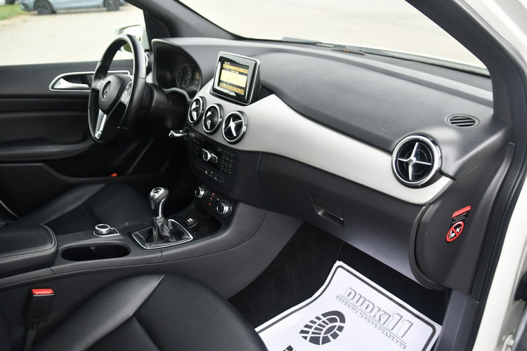 Mercedes B 180 1.6benz Navi, Ledy, Xenony, Parktr.Skóry, Szyberdach. zdjęcie 25