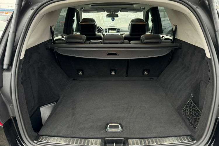 Mercedes ML 350 Roczna Gwarancja Bi-Xenon Panorama 4x4 Skóra Ele.Klapa Skóra Ekrany zdjęcie 10