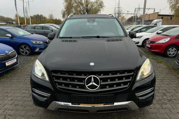Mercedes ML 350 Roczna Gwarancja Bi-Xenon Panorama 4x4 Skóra Ele.Klapa Skóra Ekrany zdjęcie 2
