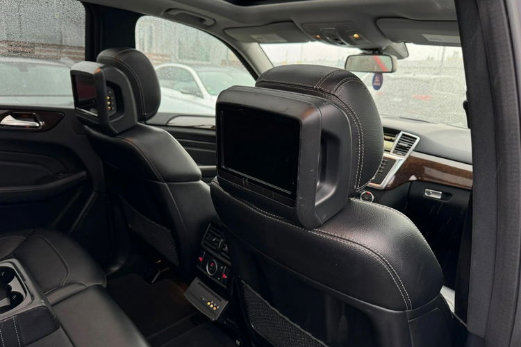 Mercedes ML 350 Roczna Gwarancja Bi-Xenon Panorama 4x4 Skóra Ele.Klapa Skóra Ekrany zdjęcie 21
