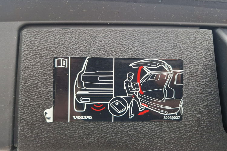 Volvo XC 60 Design H/K Panorama Czyt.Znaków Podgrz.Kierownica Ele.Klapa AWD zdjęcie 11