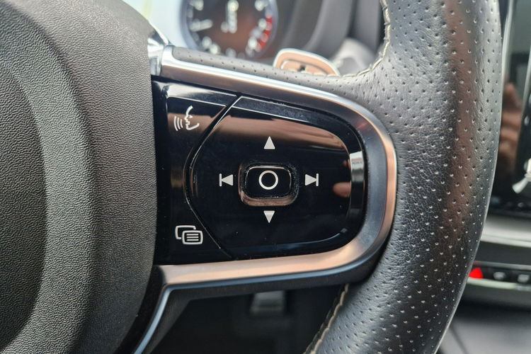 Volvo XC 60 Design H/K Panorama Czyt.Znaków Podgrz.Kierownica Ele.Klapa AWD zdjęcie 24