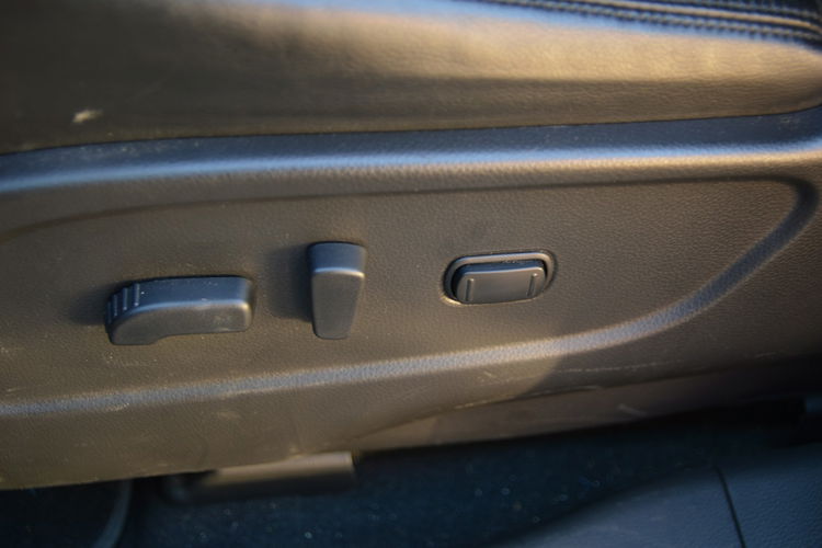 Nissan Murano śliczny , full opcja zdjęcie 15