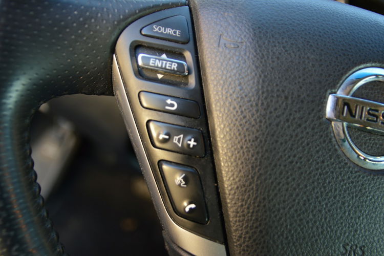 Nissan Murano śliczny , full opcja zdjęcie 16