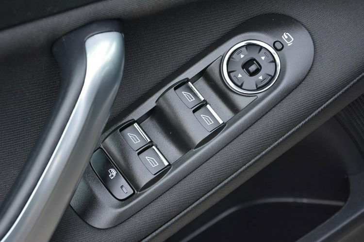 Mondeo Titanium Ledy Duża Navi Convers 2xParkt Relingi ASO FORD zdjęcie 24