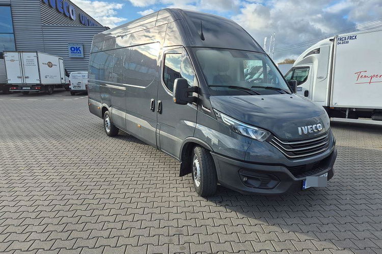 Iveco DAILY 35S18 zdjęcie 2