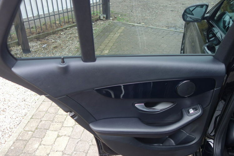 Mercedes C 220 Wersja nie spotykana - elektrycznie regulowanie foteli z pamięcią zdjęcie 11