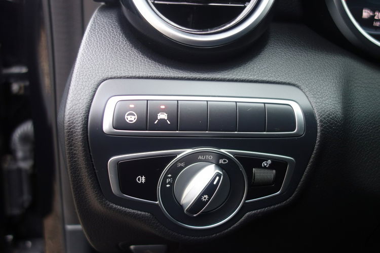 Mercedes C 220 Wersja nie spotykana - elektrycznie regulowanie foteli z pamięcią zdjęcie 20