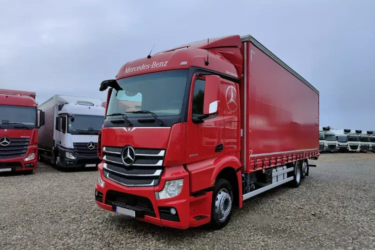 Mercedes ACTROS 2543 / 6x2 / FIRANKA 8.20m / EURO 6 / 699 TYS KM / zdjęcie 2