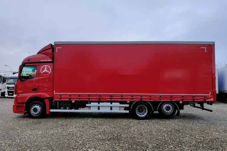 Mercedes ACTROS 2543 / 6x2 / FIRANKA 8.20m / EURO 6 / 699 TYS KM / zdjęcie 5