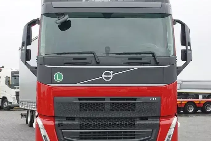 Volvo FH 460 / ACC / EURO 6 / ZESTAW PRZEJAZDOWY 120 M3 zdjęcie 15