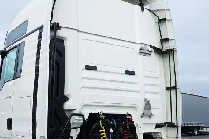 MAN TGX / 18.500 / ACC / E 6 / MEGA / LOW DECK / RETARDER / XXL zdjęcie 34