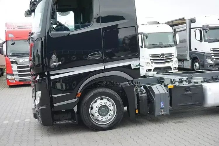 Mercedes ACTROS / 2551 / MP 5 / ACC / EURO 6 / BDF / MEGA / 7.15 , 7.45 , 7.82 M zdjęcie 31