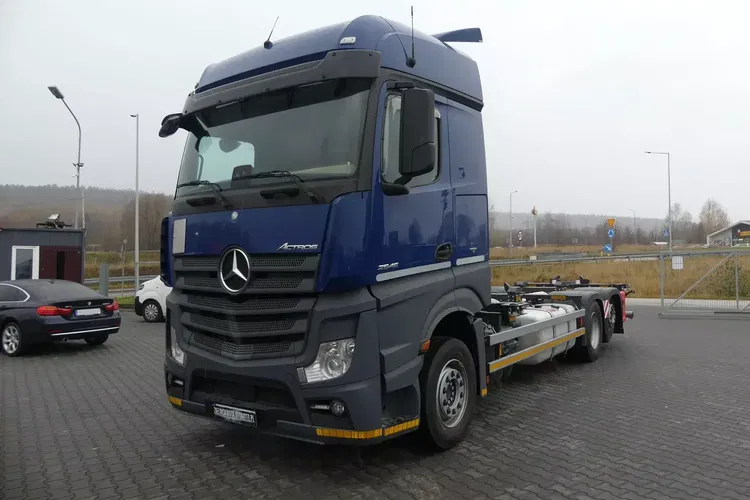 Mercedes ACTROS MP4 2545 6x2 / BDF / BIG SPACE / AUTOMAT / zdjęcie 1