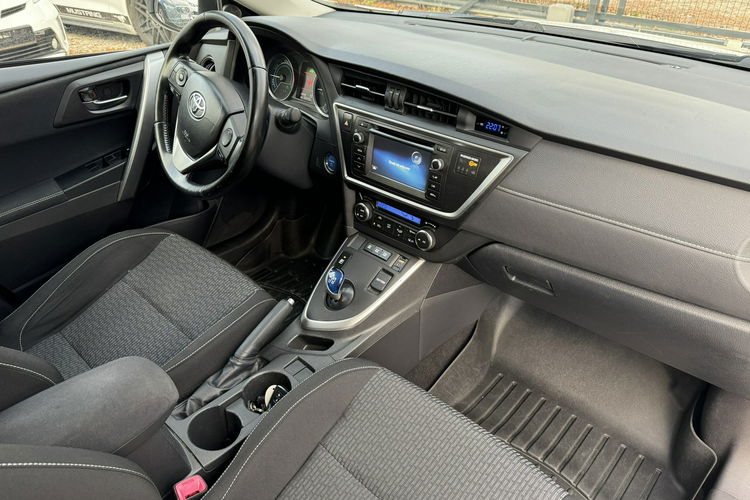 Toyota Auris 1.8 HSD 136KM Kamera Bardzo ładny zdjęcie 10