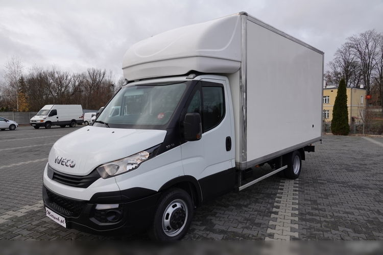 Iveco DAILY 35c14 / KONTENER-FURGON / DMC: 3500 KG / 2019 ROK  zdjęcie 6